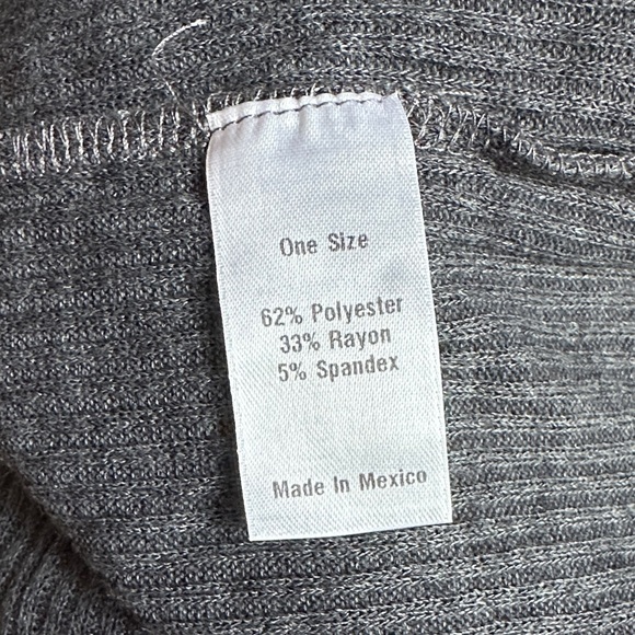 Brandy Melville Charcoal Ribbed Tank Top - Picture 6 of 6